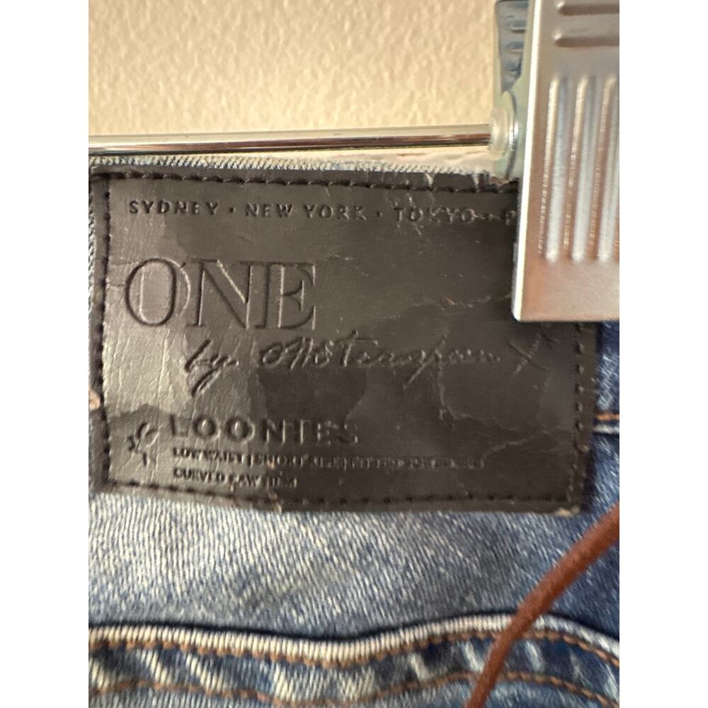 One Teaspoon Sz 26 Loonies Low Rise Curved Skinny Leg Distressed Denim Blue Jean - Picture 4 of 4